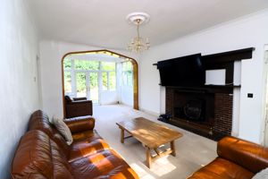 Photo 16- click for photo gallery